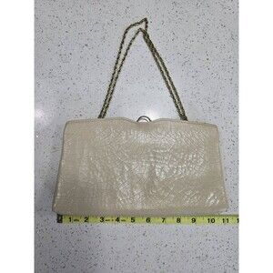 Vintage Mardane crackle leather purse featuring a gold-toned kiss-lock frame